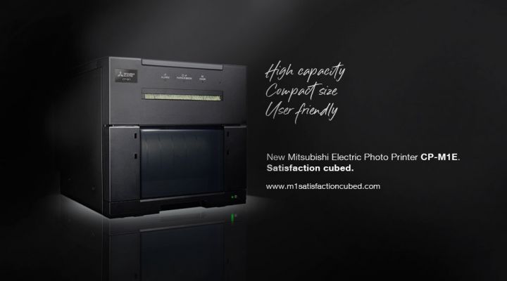 Nova impressora fotográfica CP-M1E. Satisfaction cubed​.